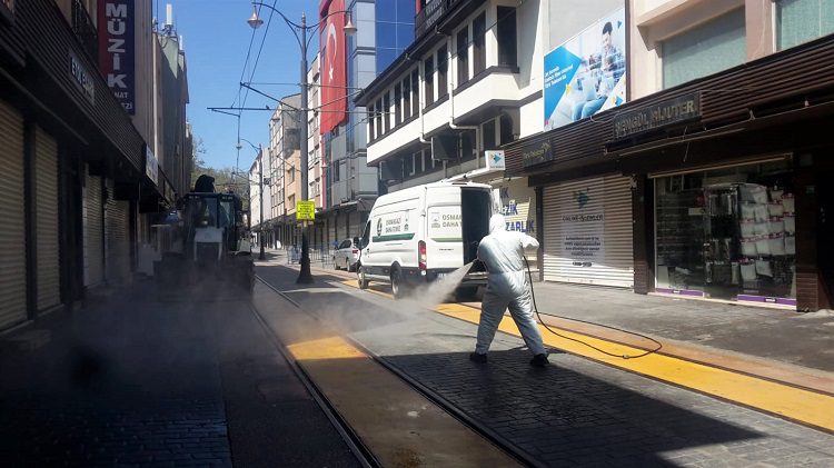 Osmangazi Belediyesi 1 haftada 22 bin noktayı temizledi