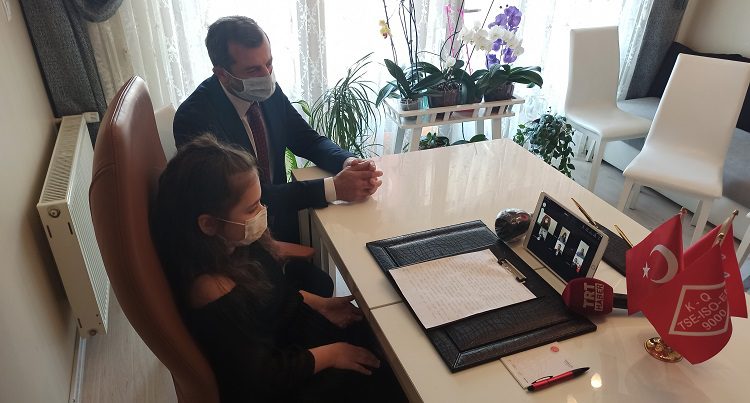 Gürsu’da evden çıkamayan İrem’e başkanlık koltuğu taşındı