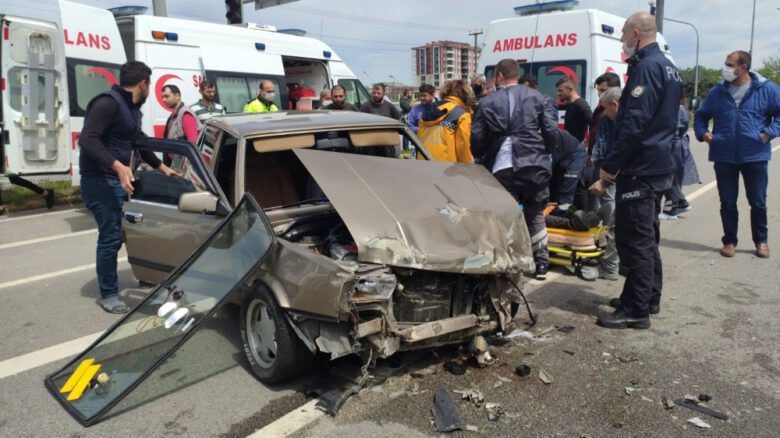 Samsun’da 3 aracın karıştığı kazada 1 yaralı