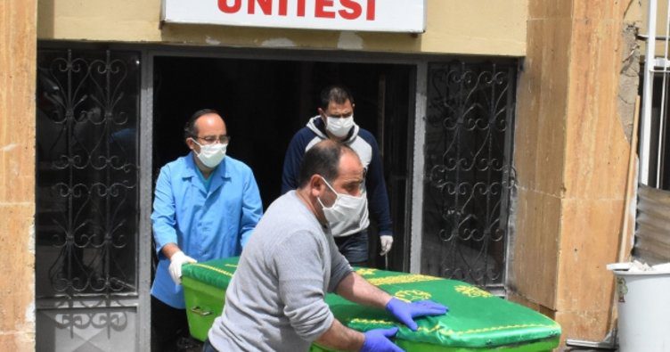 Sivas’ta kolonya içen bir kişi hayatını kaybetti