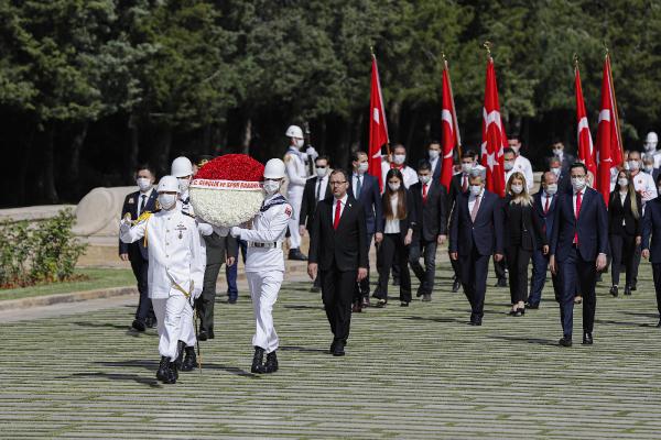 Anıtkabir’de 19 Mayıs töreni