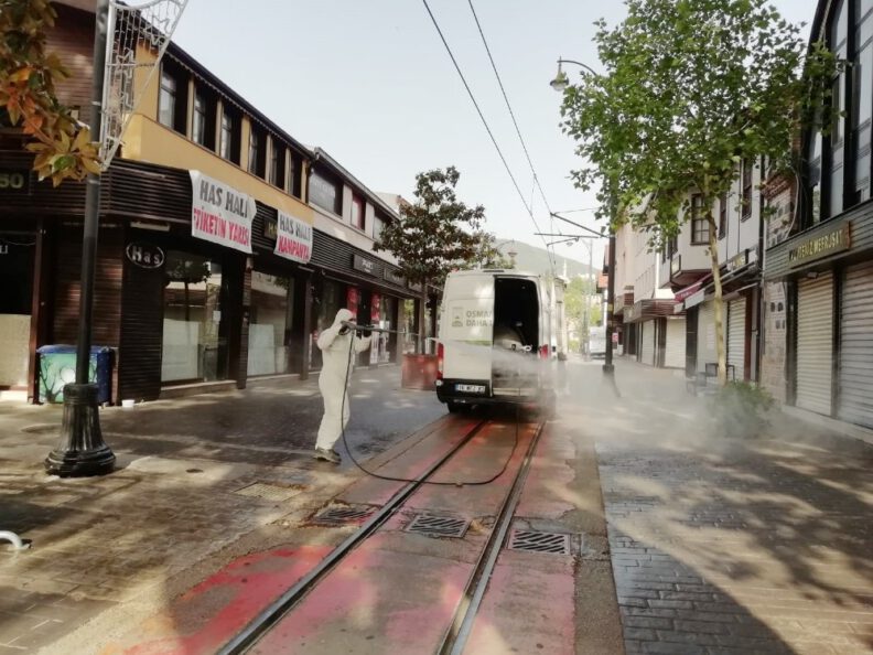 Osmangazi’de 22 bi̇n 894 nokta dezenfekte edildi