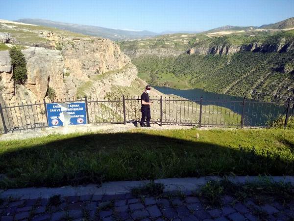 Yasak bölgede fotoğraf çekmek isterken canından oldu