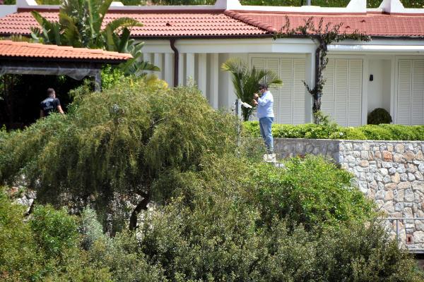 Yılmaz Özdil’in komşu villaları da mühürlendi