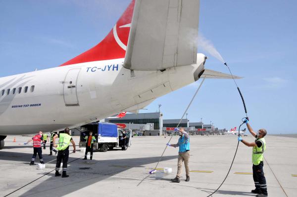 THY uçağı 19 Mayıs özel uçuşu için İstanbul’dan havalandı
