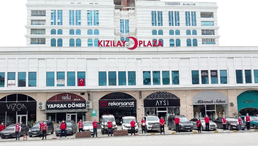 Türk Kızılay Bursa, umudun sesi̇ oldu