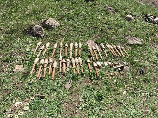 Van’da roketatar mühimmatı ele geçirildi