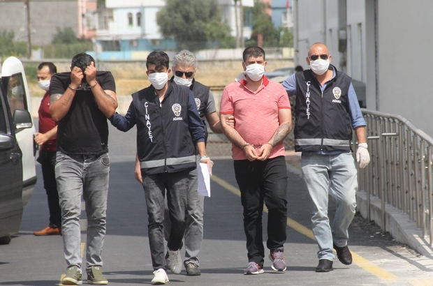 Araçlarında vurulmuşlardı, 25 yıl sonra gelen abla intikamı