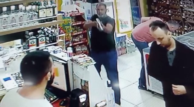 Bursa’daki cinayet anı güvenlik kamerasında