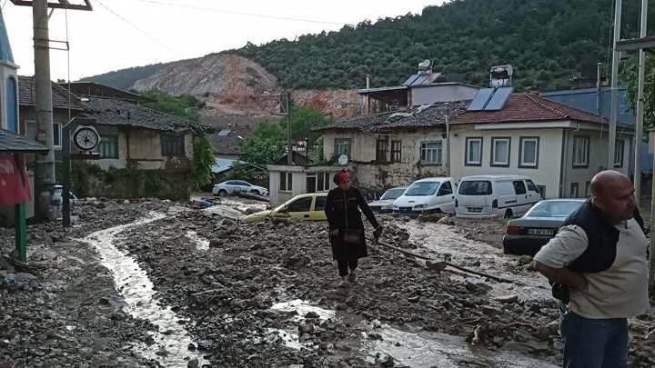 Bursa Valiliği: 257 personelle arama çalışmaları sürüyor