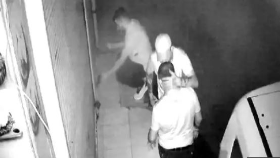 200 kg et çalıp birbirlerini  öperek kutladılar