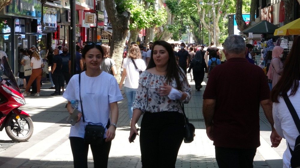 “Alarm zili çalıyor, kurallardan uzaklaşıyoruz”