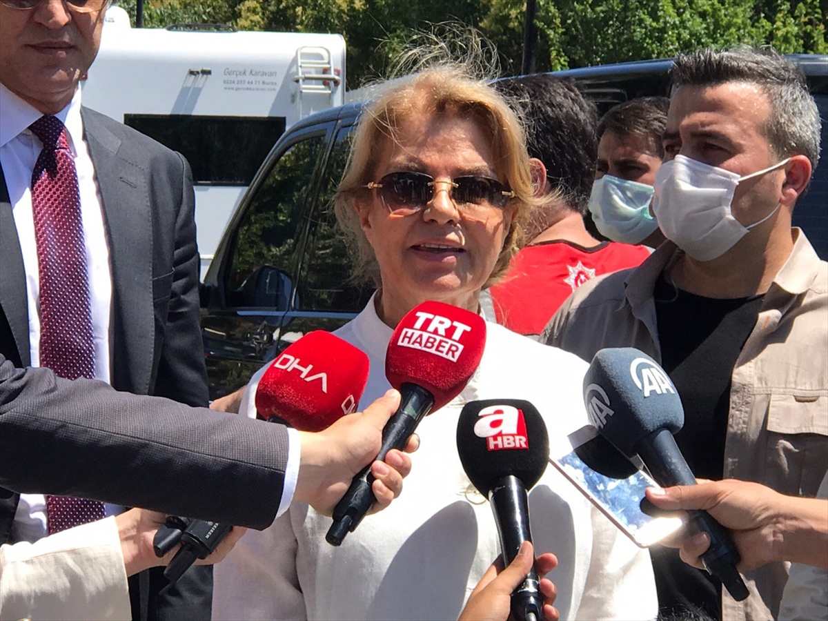 Tansu Çiller Ayasofya’nın açılışında gazetecilerin sorularını yanıtladı