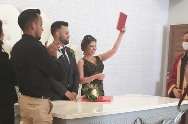 3 günlük evli çifti kaza ayırdı