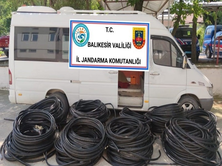 112 bin liralık kablo çaldı