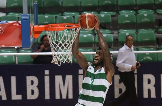 Perry Jones ile yeniden anlaşıldı