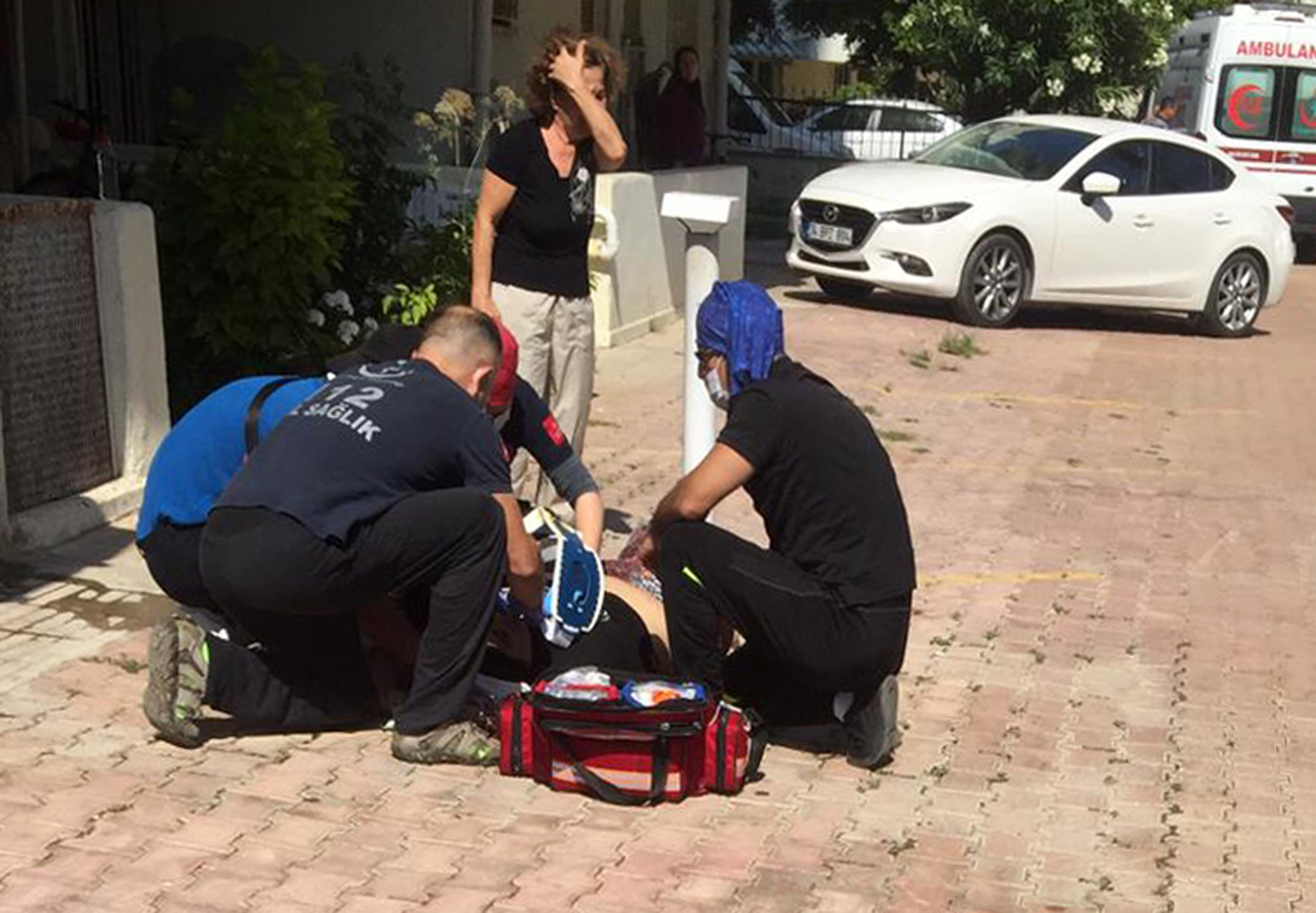 6’ncı kattan düşen kadın doktor feci şekilde can verdi