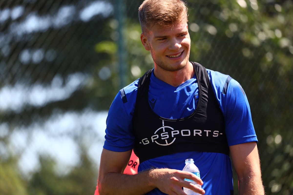 Alexander Sörloth: “Gol krallığı öz güvenime katkıda bulundu”