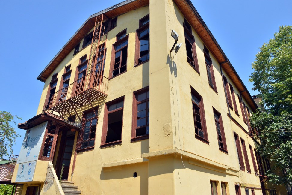 Bursa’nın ilk ipek fabrikası yeniden hayat buluyor