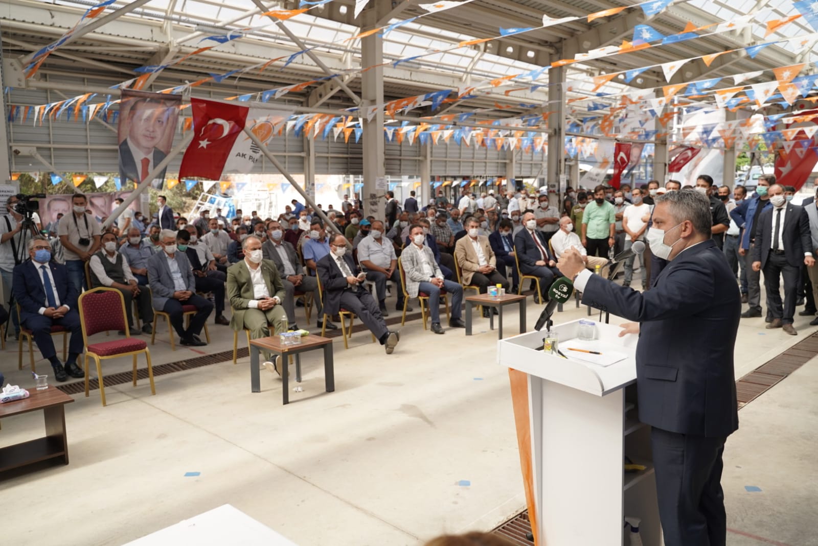 AK Parti’nin Bursa’daki 5 ilçe kongresi daha tamamlandı