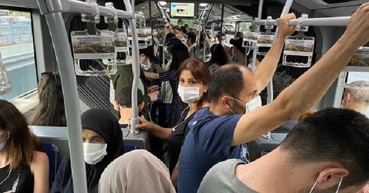 Ayakta yolculuk etmek yasaklandı
