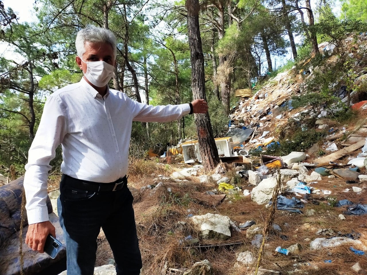 Bursa’da muhtar bu görüntülere isyan etti