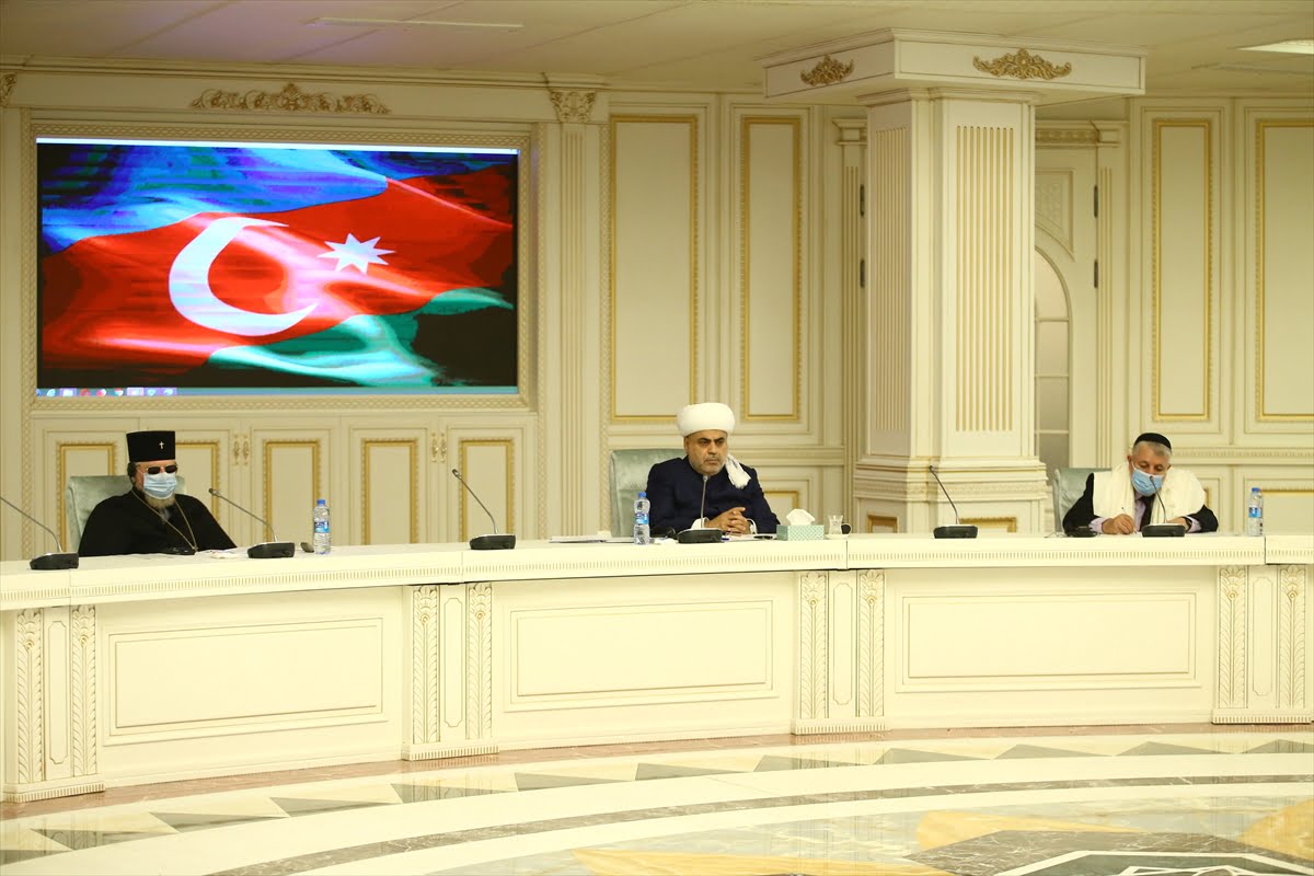 Azerbaycan’daki Müslüman, Hrıstiyan ve Yahudi dini liderlerden Ermenistan’a tepki