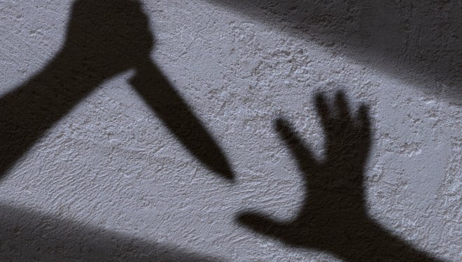 İş görüşmesine gittiği şirket müdürünü öldürdü