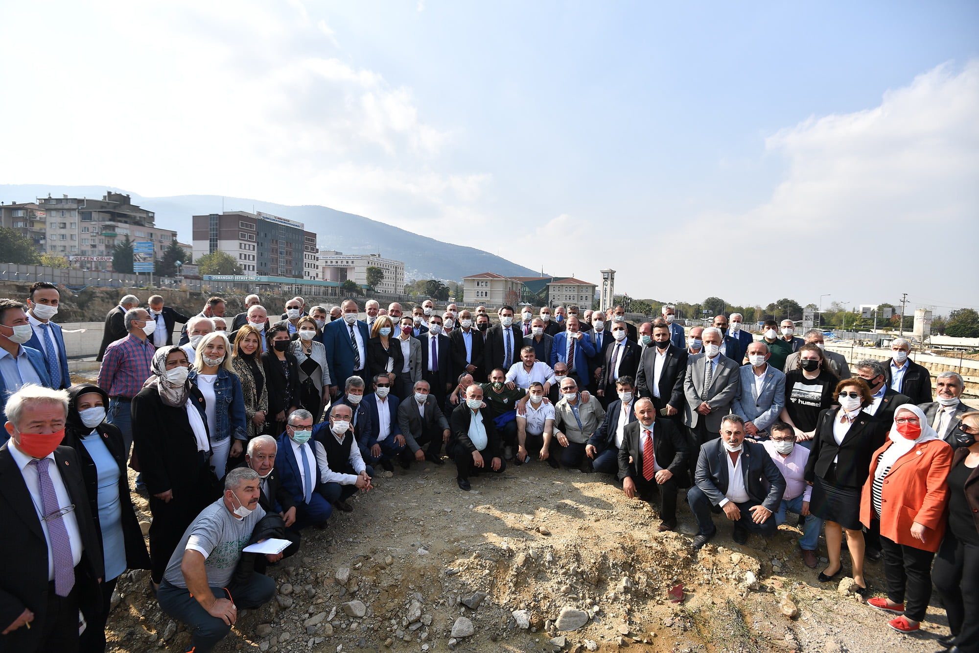 Muhtarlardan Osmangazi Meydanı’na ziyaret