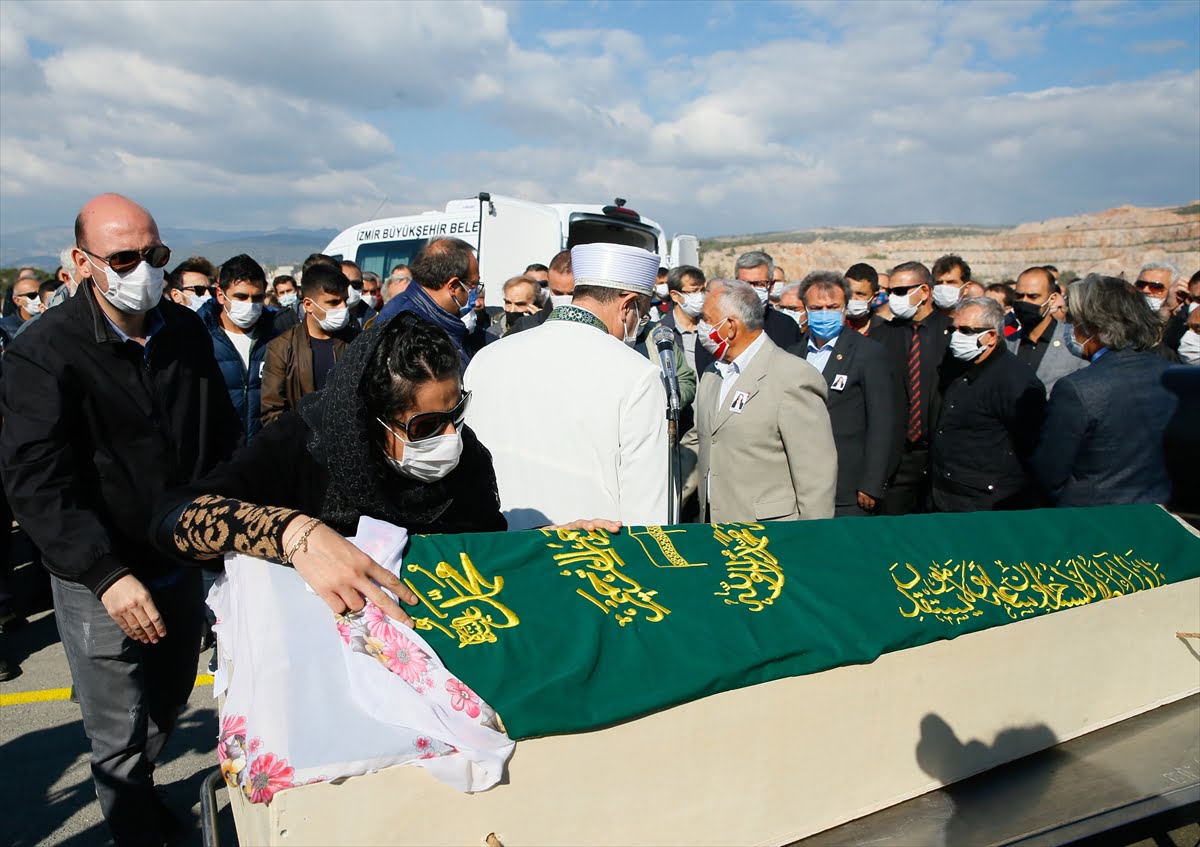 Ayda’nın annesi son yolculuğuna uğurlandı