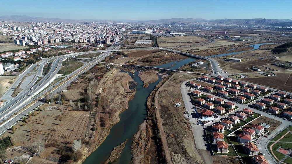 Türkiye’nin en uzun nehri alarm veriyor