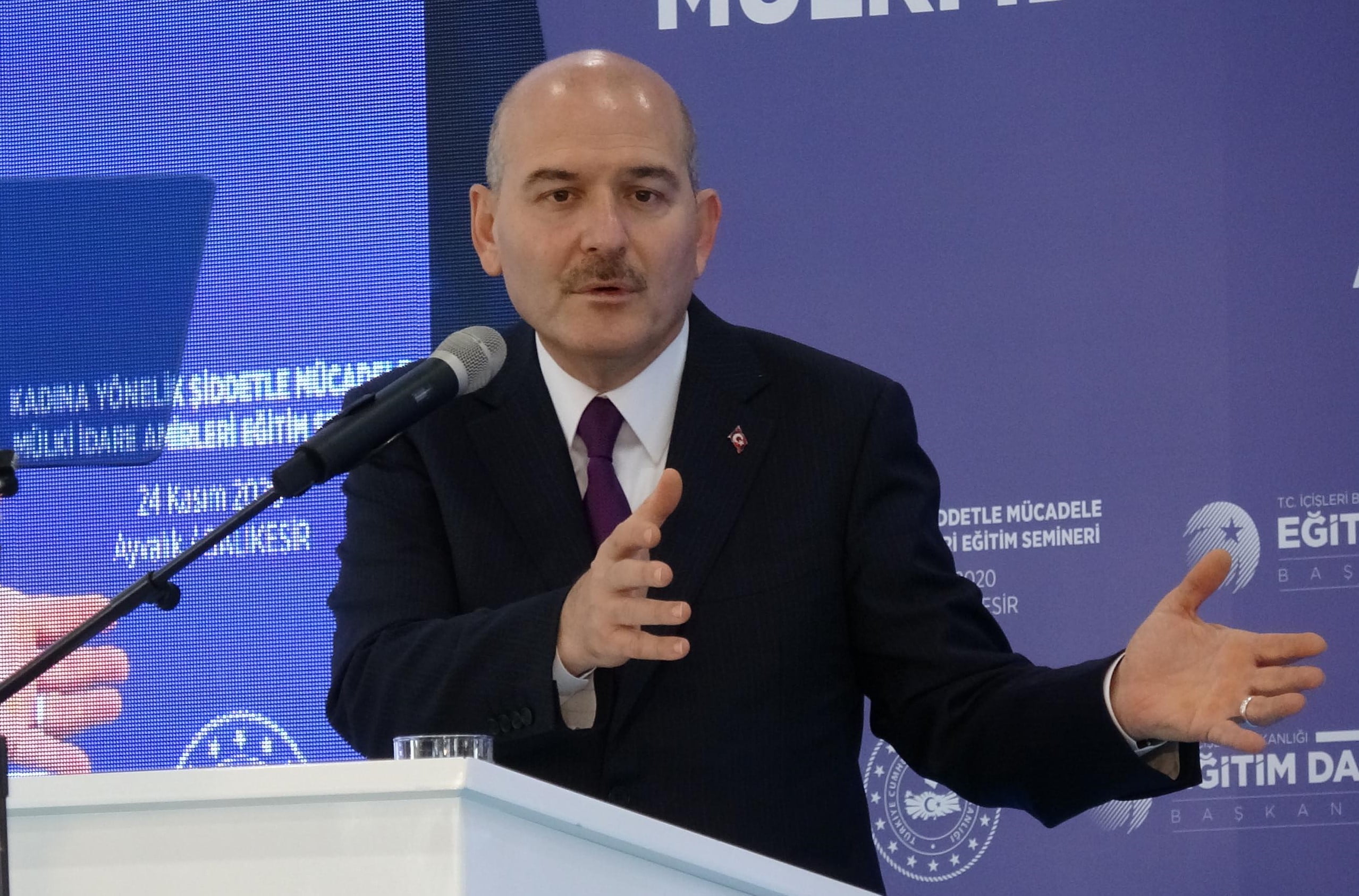 Soylu: Kadını vuracağına kendini vur
