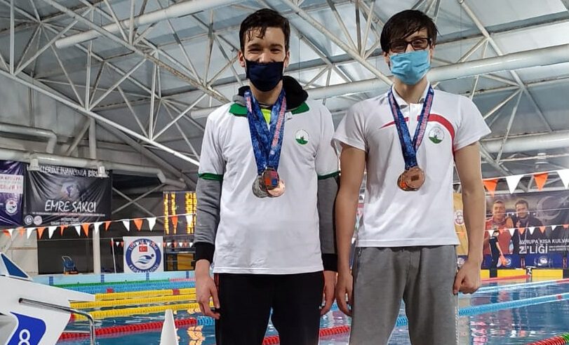 Osmangazi Belediyespor Yüzme Takımı sporcularından çifte başarı