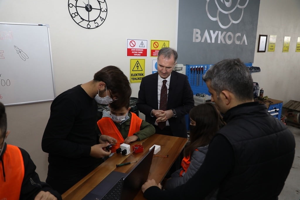 İnegöl Belediyesi ile “atölye” evlere taşınıyor