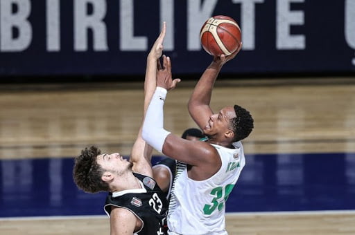 Frutti Extra Bursaspor İstanbul’da Beşiktaş’a fark attı: 84-69