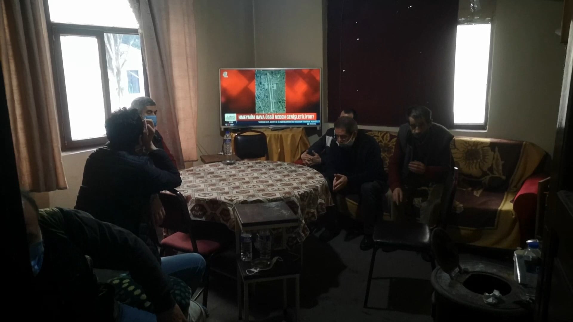 Bursa’da kıraathaneye çevrilen evi polis bastı!