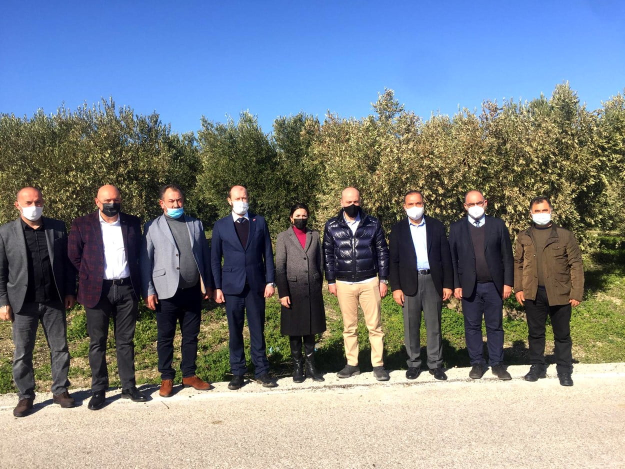 Milletvekili Işık Bursalı zeytincileri dinledi
