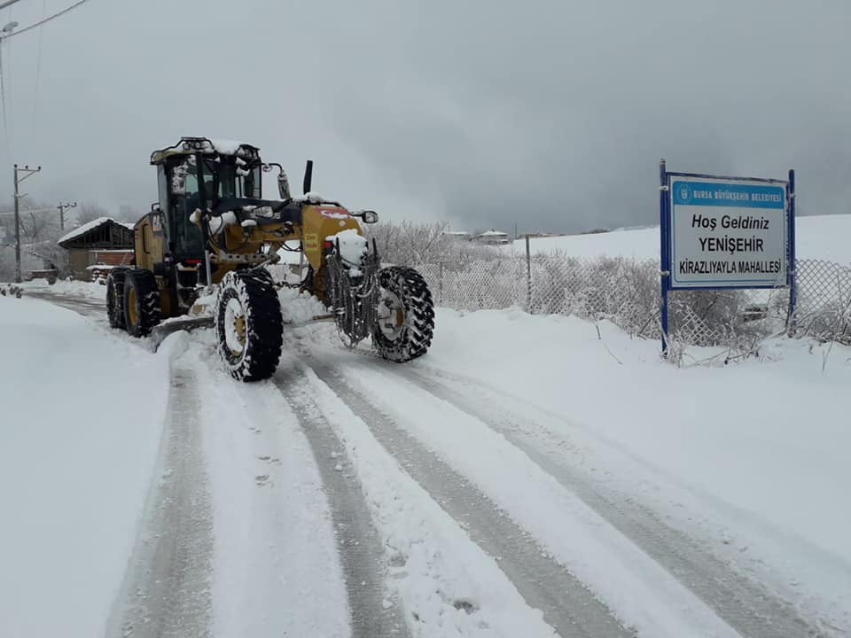 Bursa Yenişehir’de 33 köy yolu ulaşıma açıldı