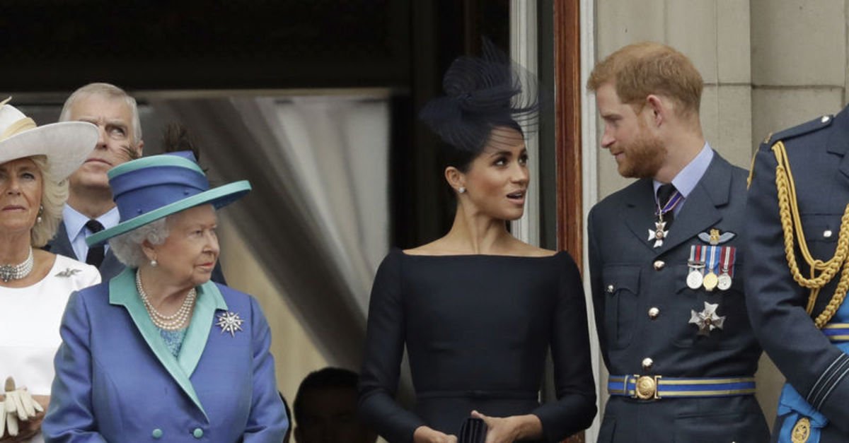 Kraliçe Elizabeth’ten zeytin dalı