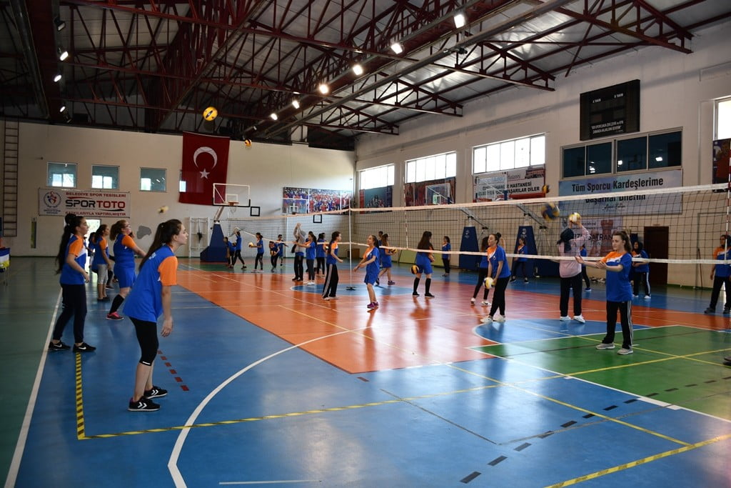 İnegöl’de kış spor okulları yeniden başlıyor
