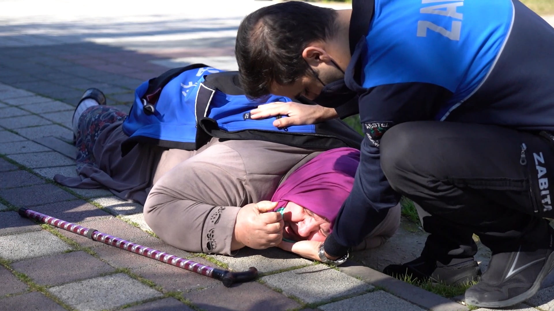 Bursa’da zabıtadan takdir toplayan hareket