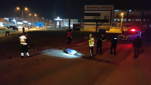 Bursa’da feci kazada moto kurye hayatını kaybetti