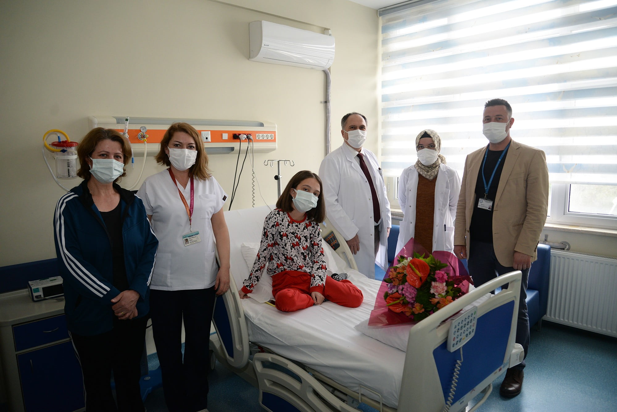 Dünya Böbrek Günü’nde nakil oldu