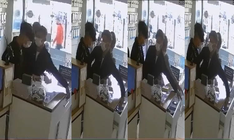 Bursa’da cep telefonu hırsızları kamerada