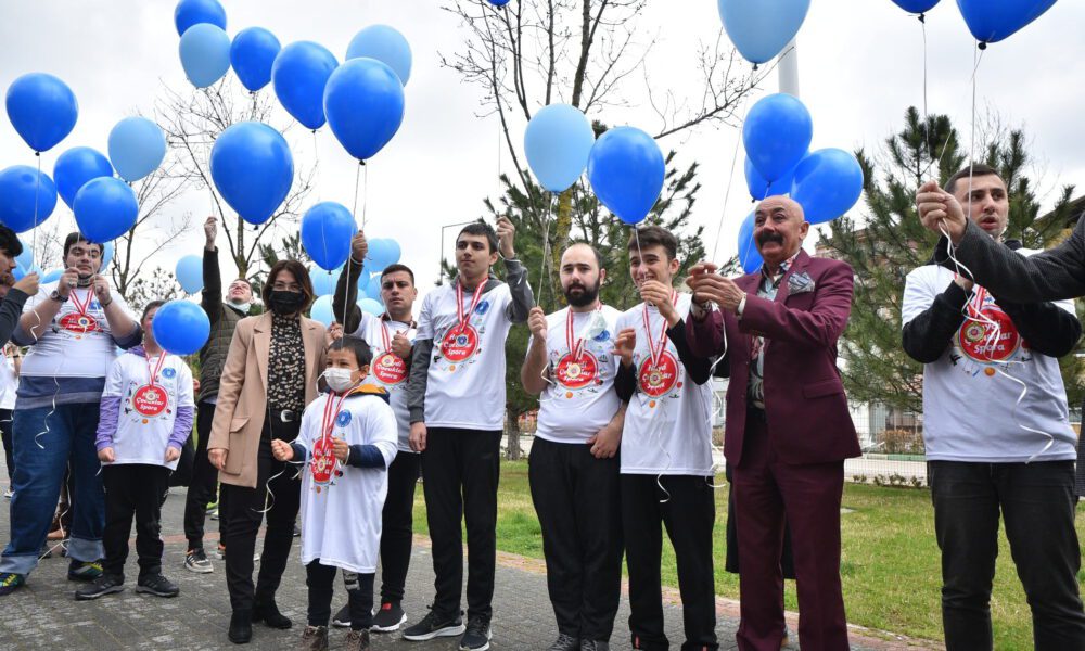 Bursa’da otizmle mücadelede spor zamanı