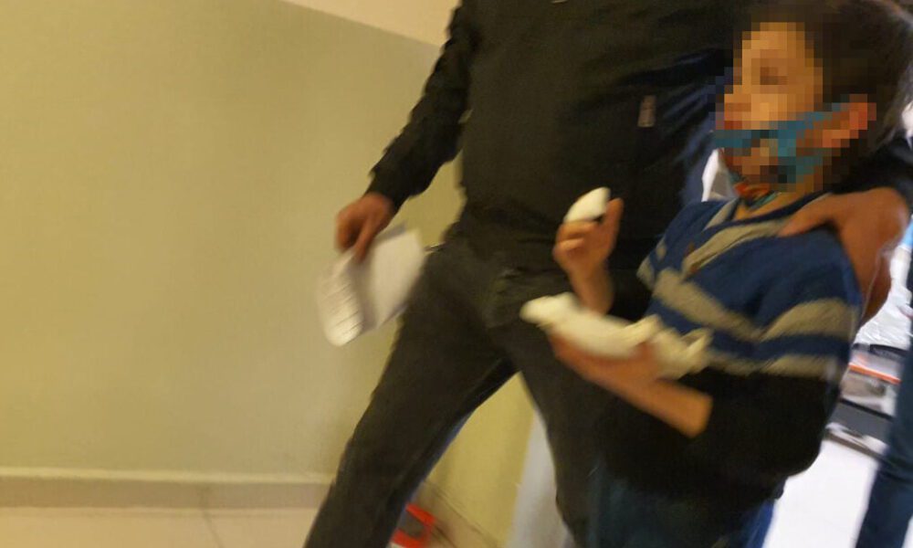 Bursa’da spor aletlerine sıkışan parmağı koptu