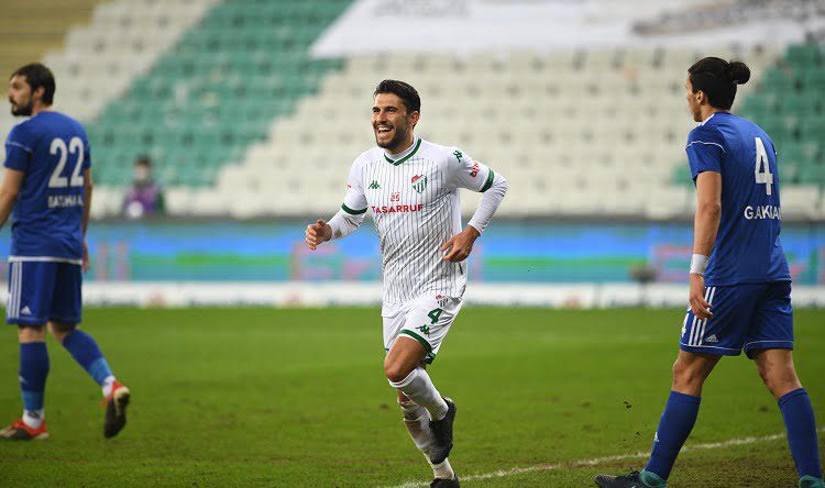 Bursaspor Cüney Köz’le anlaştı