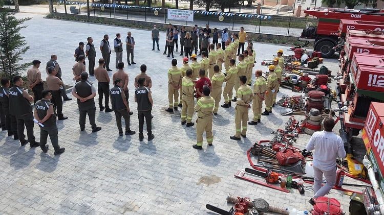 Bursa Mustafakemalpaşa’da ekipler yangın riskine hazır