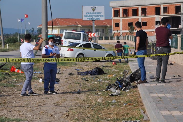 Bursa’da otomobille motosiklet kafa kafaya çarpıştı: 1 ölü