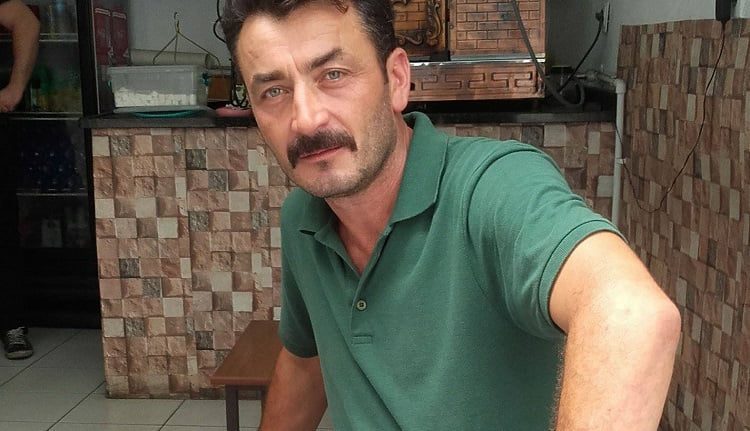 Kavgayı ayırırken çıkan çatışmada öldürüldü